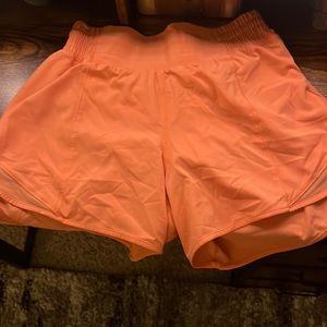 Lululemon Hotty Hots!